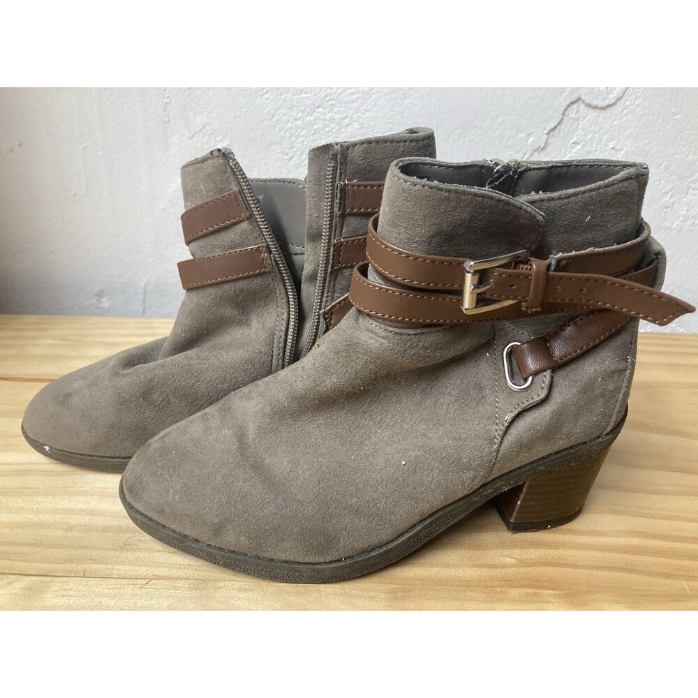 Michael Kors Fawn Ren Boots Ankle Booties Gray suede Leather 2" Heel Sz 3 US